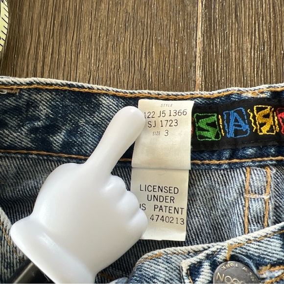 Vintage 80s 90s SASSON Acid Wash High Waist Denim Jeans with BOWS - Picture 3 of 6